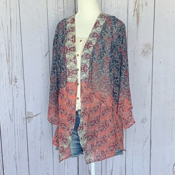 🎉HP🎉 Women’s Taylor & Sage Patterned Overpiece - Picture 2 of 7